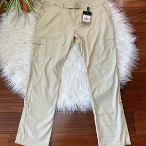 New🌿North Face Lightweight UPF 40+ Cargo Pants